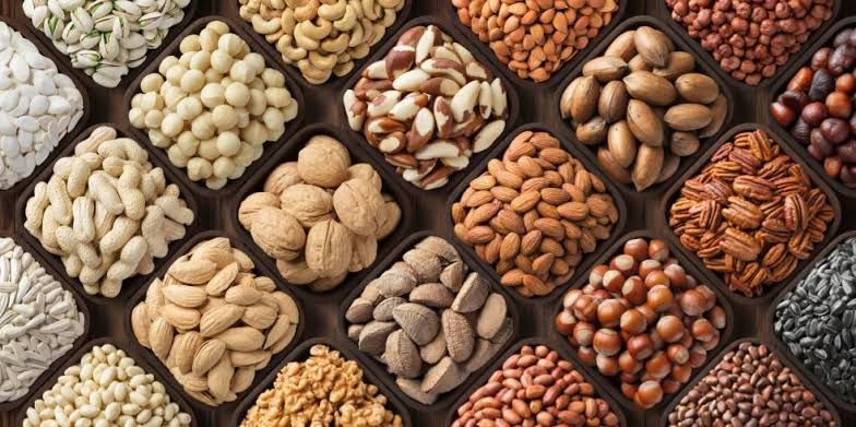 بهترین زمان خرید عمده خشکبار؛ چه فصلی ارزونتره؟